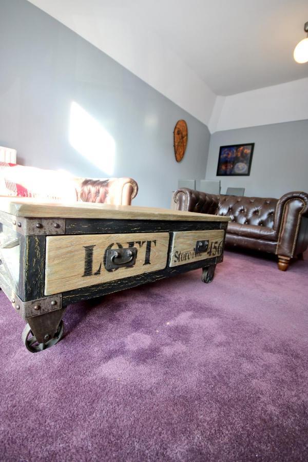 Serviced Accommodation Moray - Lesmurdie House エルギン エクステリア 写真