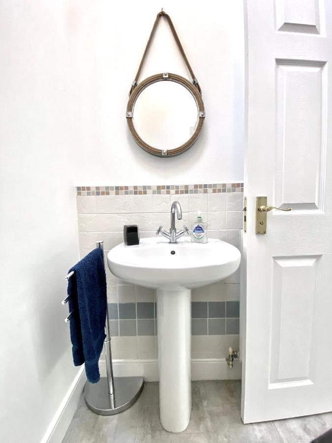 Serviced Accommodation Moray - Lesmurdie House エルギン エクステリア 写真